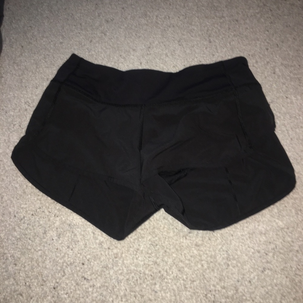 black lulu lemon speed shorts